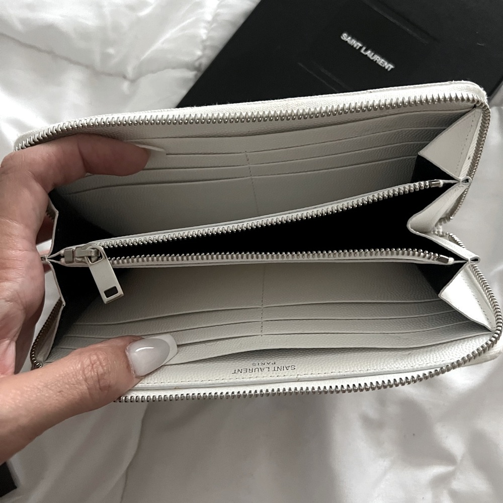 AUTHENTIC RARE Saint Laurent Monogram Quilted Wallet - Blanc Optique (White) - Picture 5 of 7